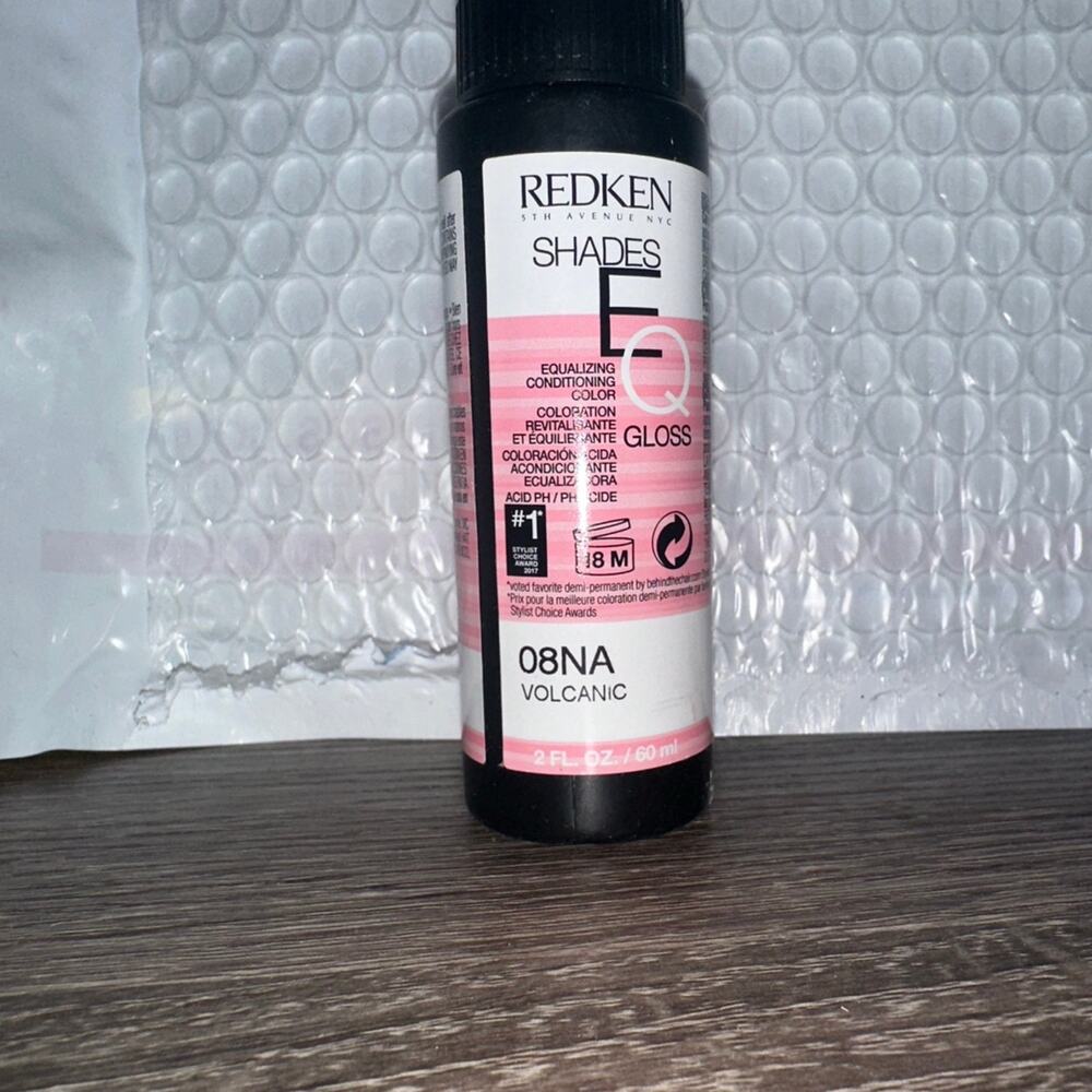 Redken Shades eq 8na hair color gloss